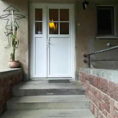 Setany Apartmanhaz