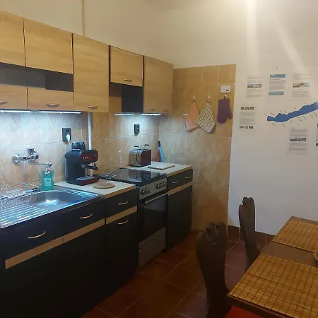 Setany Apartmanhaz