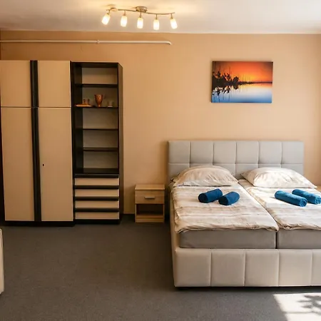 Appartement Setany Apartmanhaz *